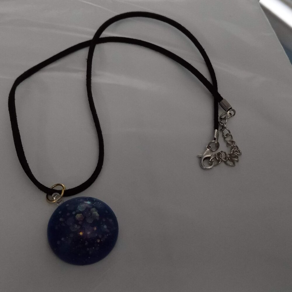 Handmade Blue Glittery Round Pendant Necklace